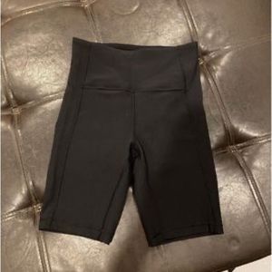 lululemon ribbed biker shorts